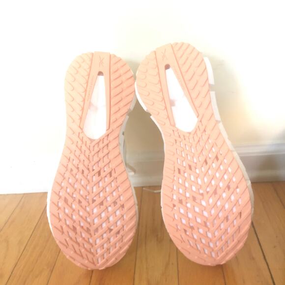 Free People x Reebok Women's  Floatzig 1 Sneakers  Size US 9.5 - Picture 7 of 10